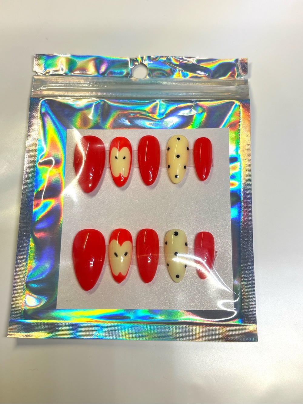 Apple Polka Dot False Nail Set